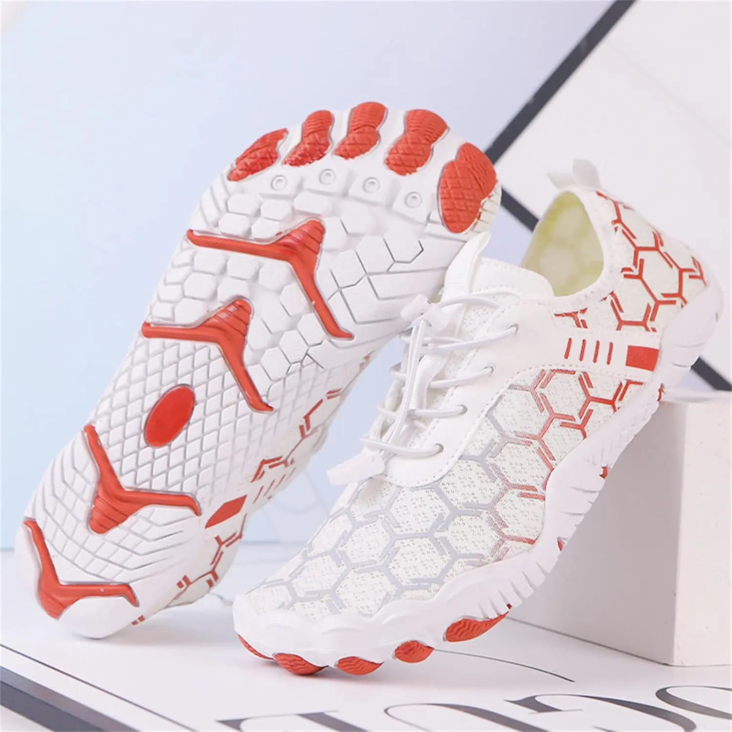 Barefoot Beach and Pool Shoes for Women Men Waterproof Trail Running Sneakers Healthy and Non-Slip Barefoot Shoes Unisex Athletic Outdoor Sneaker Pro Wide Toe Box Shoe
