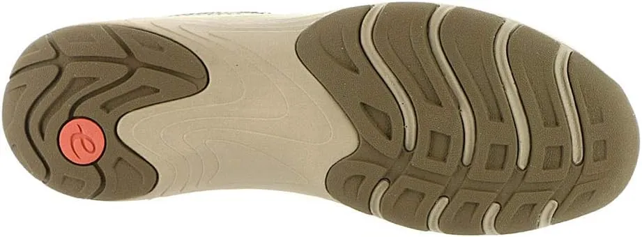 Easy Spirit Women's Cave Sneaker