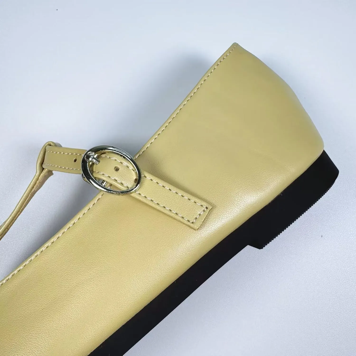 INEELUYI Women's PU Leather Mary Janes Flats Shoes T-Strap Buckle Round Toe Flats Shoes Casual Dressy Ballerina Shoes