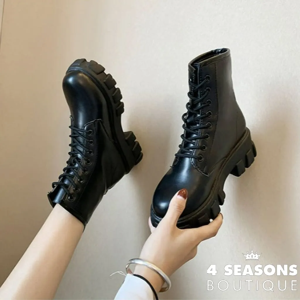 Janana Combat Boots