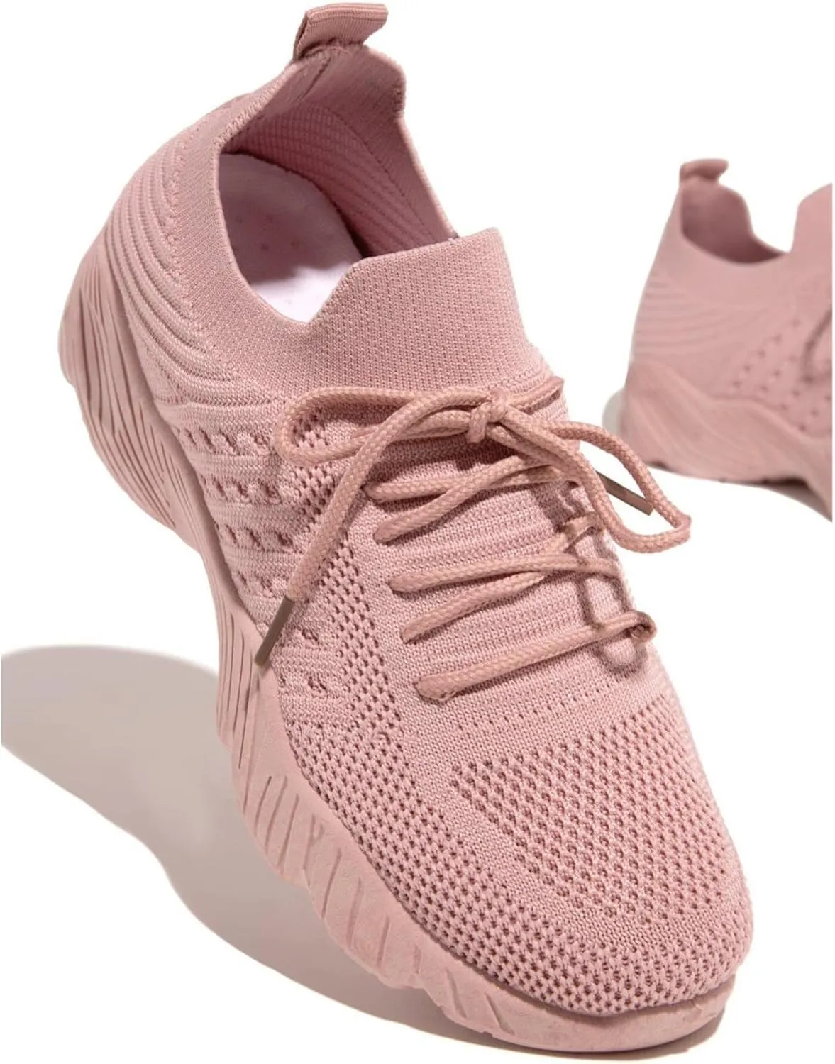 Sneakers For Women Trendy 2025 Walking Tennis Shoes Slip On Memory Foam Lightweight Casual Athletic Running Sneakers