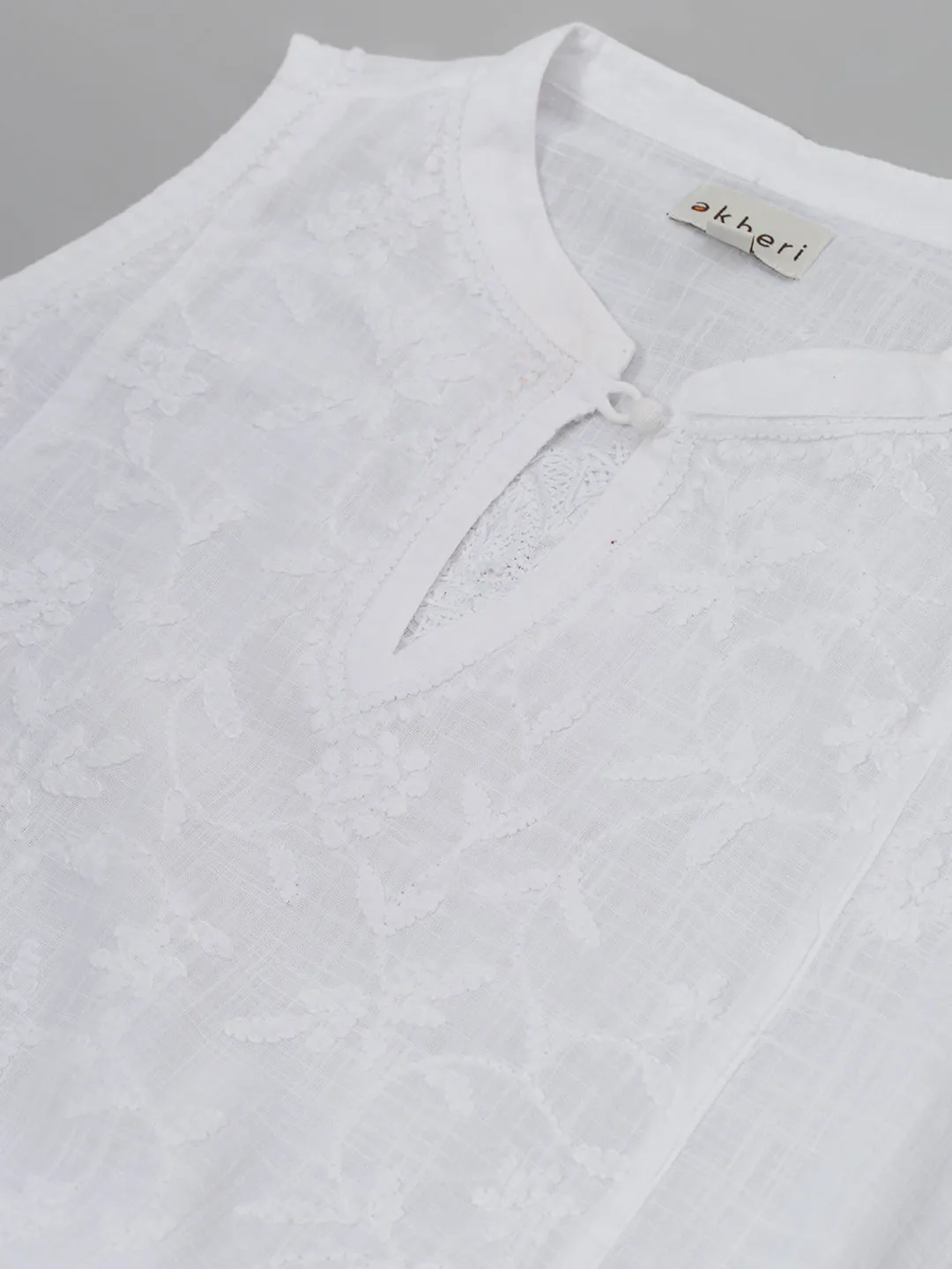 White Cotton Chikankari Kurta with Mandarin Collar
