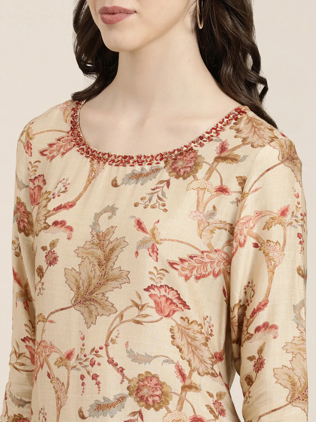 Women Beige Floral Printed Beads and Stones Straight Kurta Set