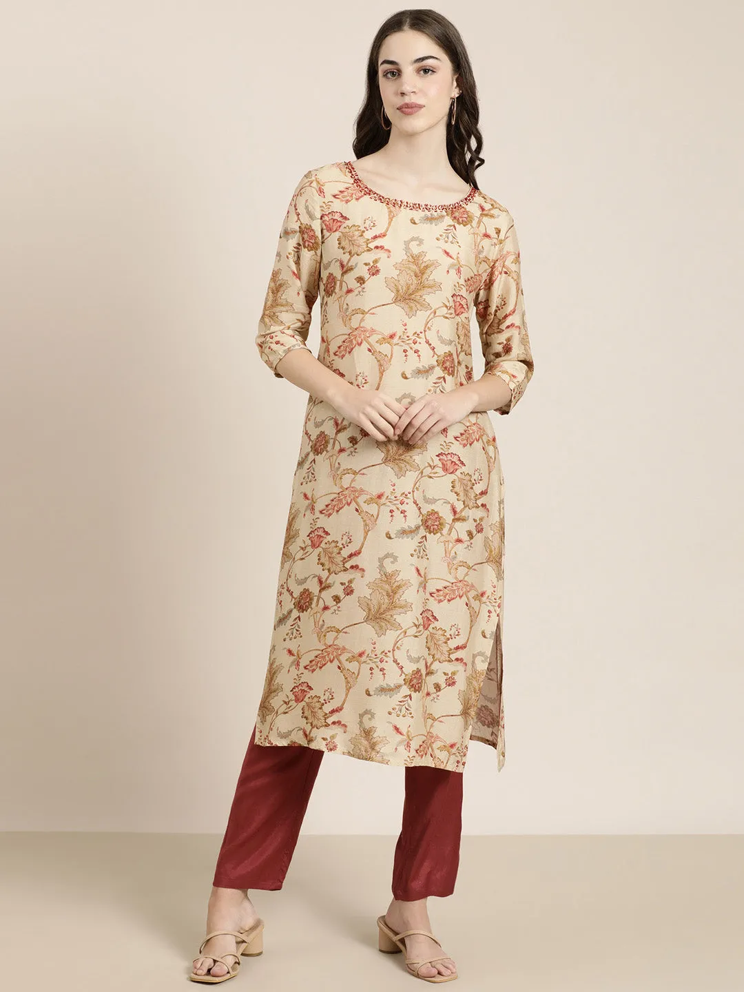 Women Beige Floral Printed Beads and Stones Straight Kurta Set