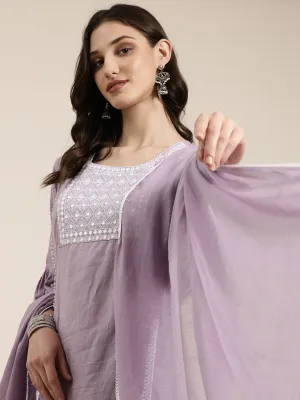 Women Lavender Ethnic Motifs Yoke Design Thread Work Kurta Set With Dupatta