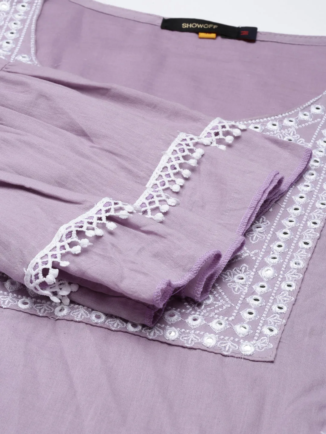 Women Lavender Ethnic Motifs Yoke Design Thread Work Kurta Set With Dupatta