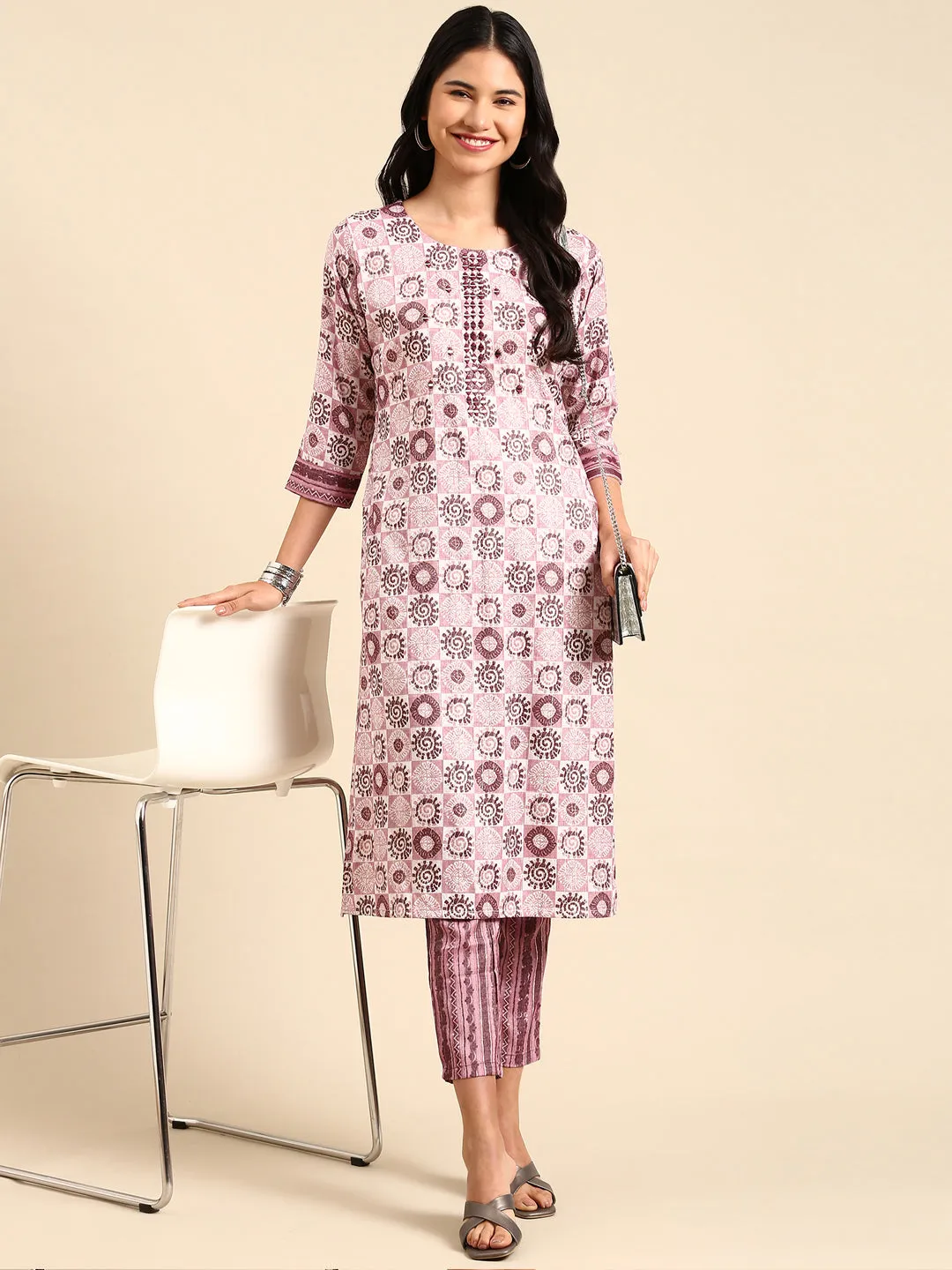 Women Mauve Ethnic Motifs Printed Kurta Set