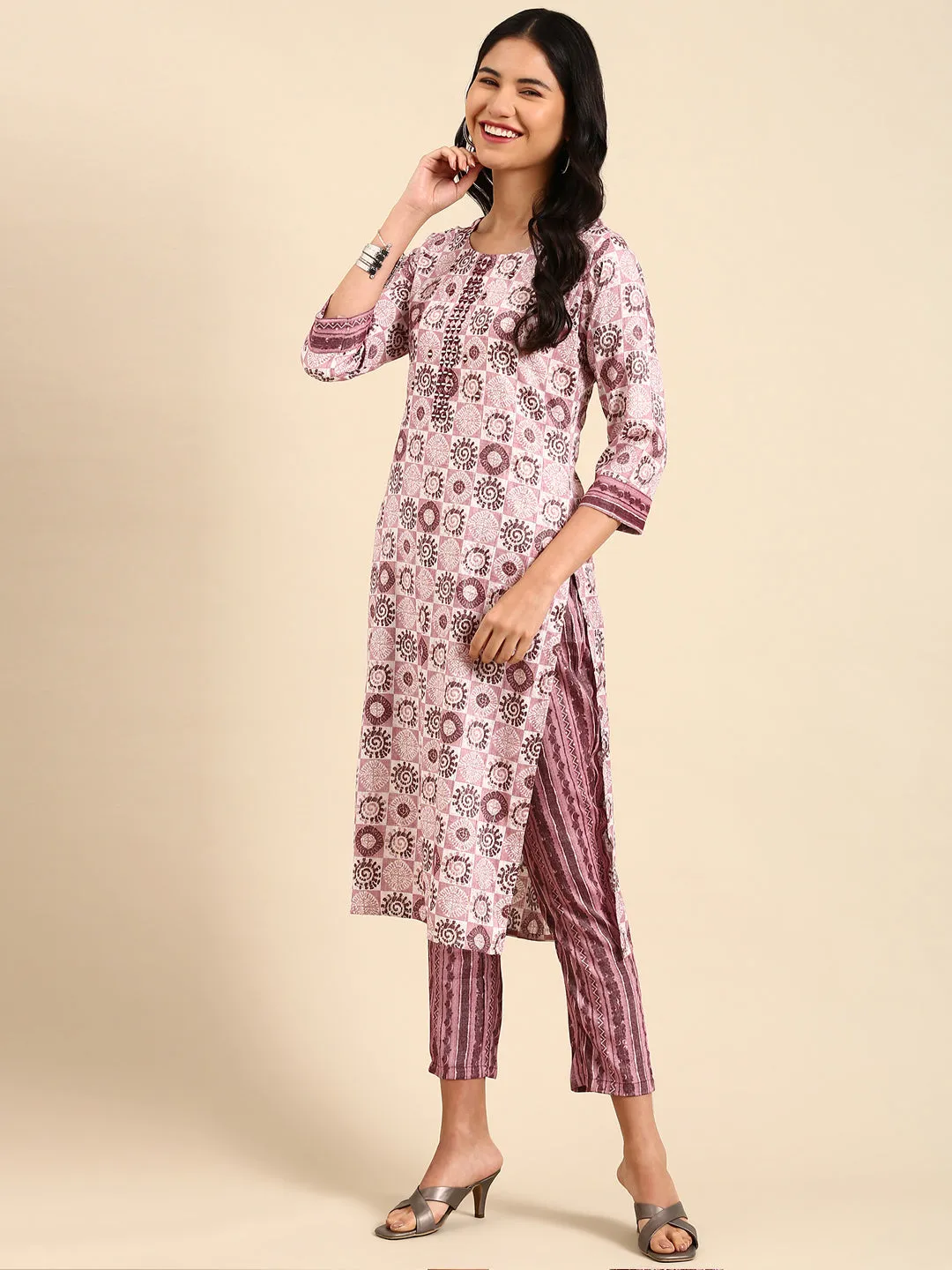 Women Mauve Ethnic Motifs Printed Kurta Set
