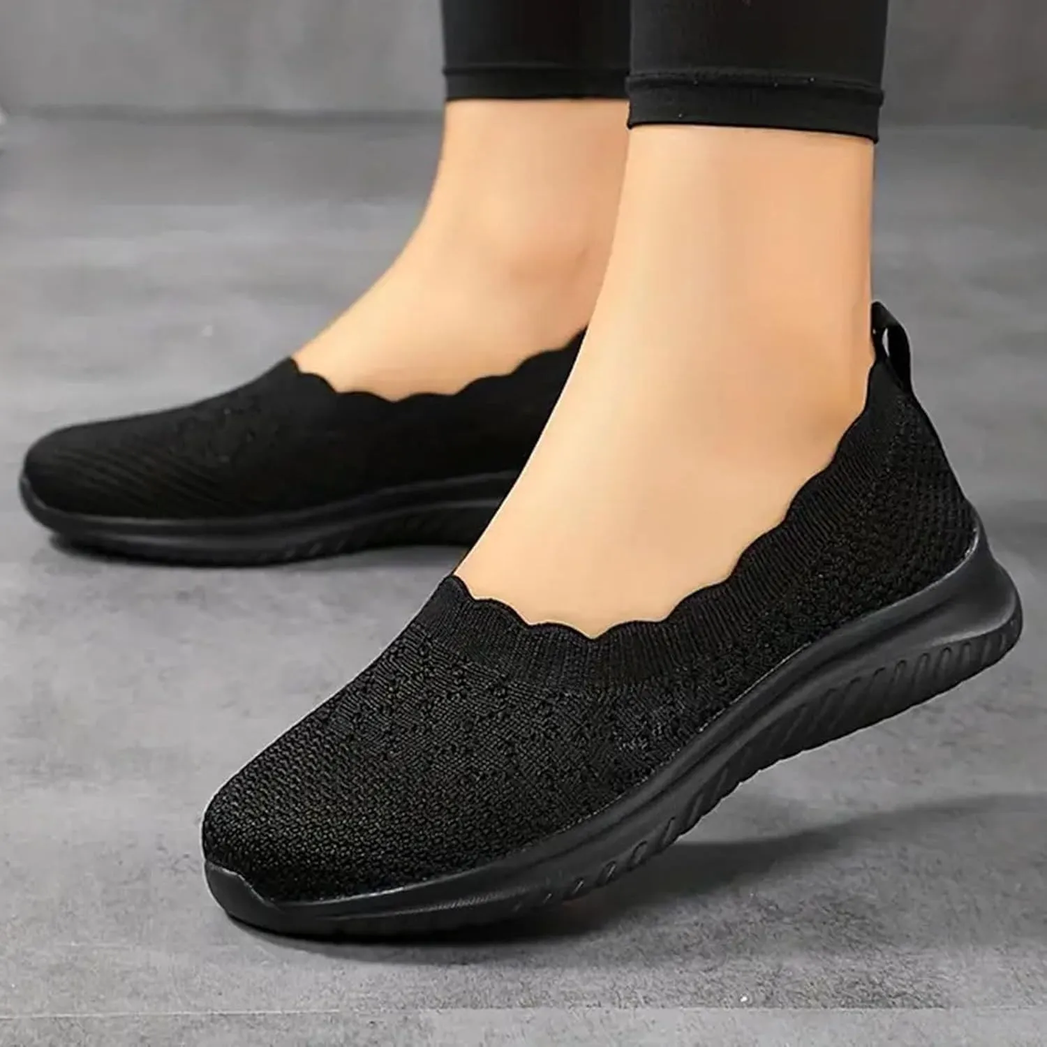 Women's Non Slip Tennis Sneakers Comfortable Low Top Outdoor Walking Shoes Fashion Comfortable Workout Shoes