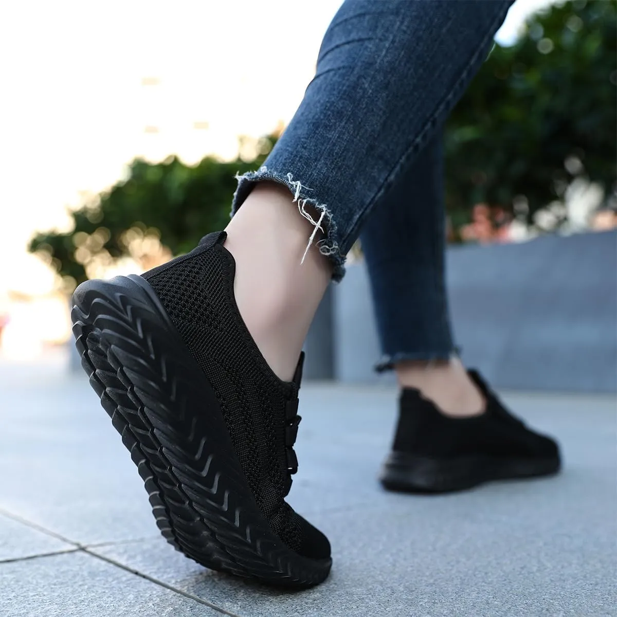 Womens Walking Shoes Casual Slip On Tennis Running Shoes Lightweight Breathable Non Slip Workout Athletic Gym Cross Training Sneakers