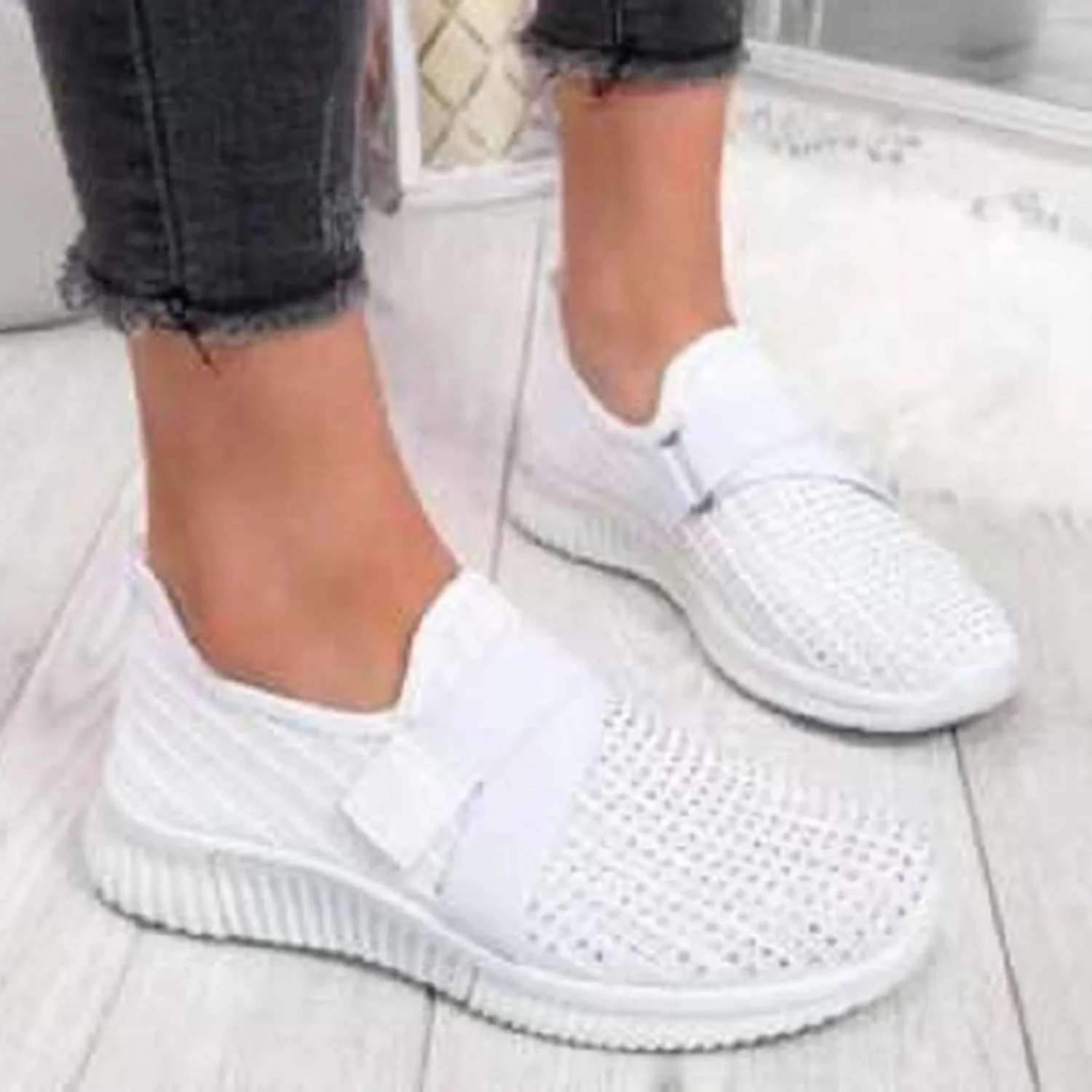 Womens White Tennis Shoes Leather Sneakers Casual Walking Shoes for Women Womans Tennis Shoes Black Women Loafers Canvas Sneakers for Women