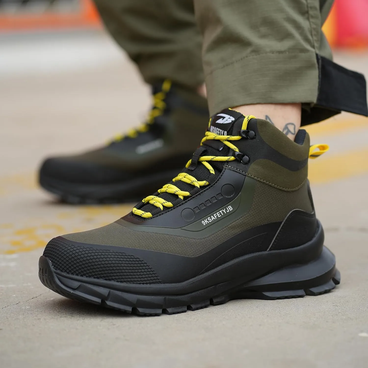 Work Safety Boots for Men and Women High Top Waterproof Lightweight Steel Toe Construction Shoes